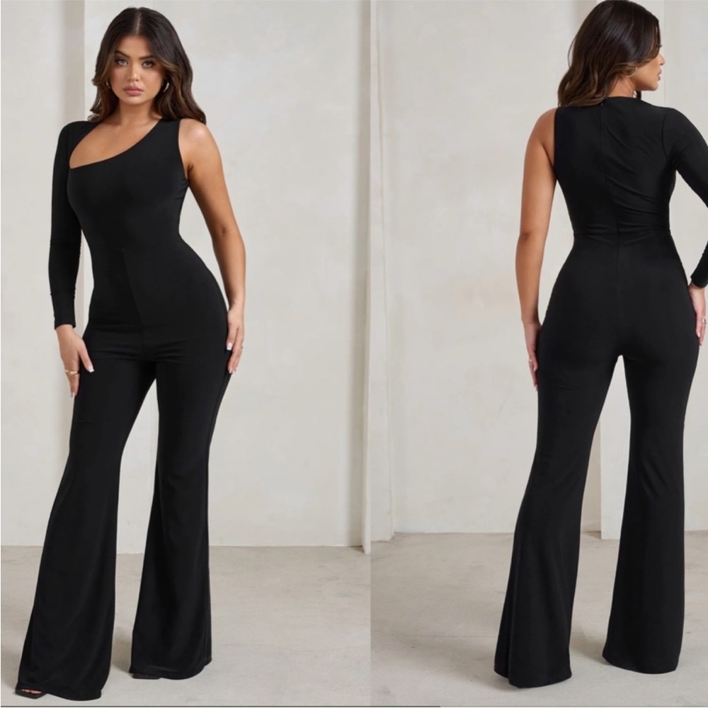 Chic Black One-Sleeve Jumpsuit
